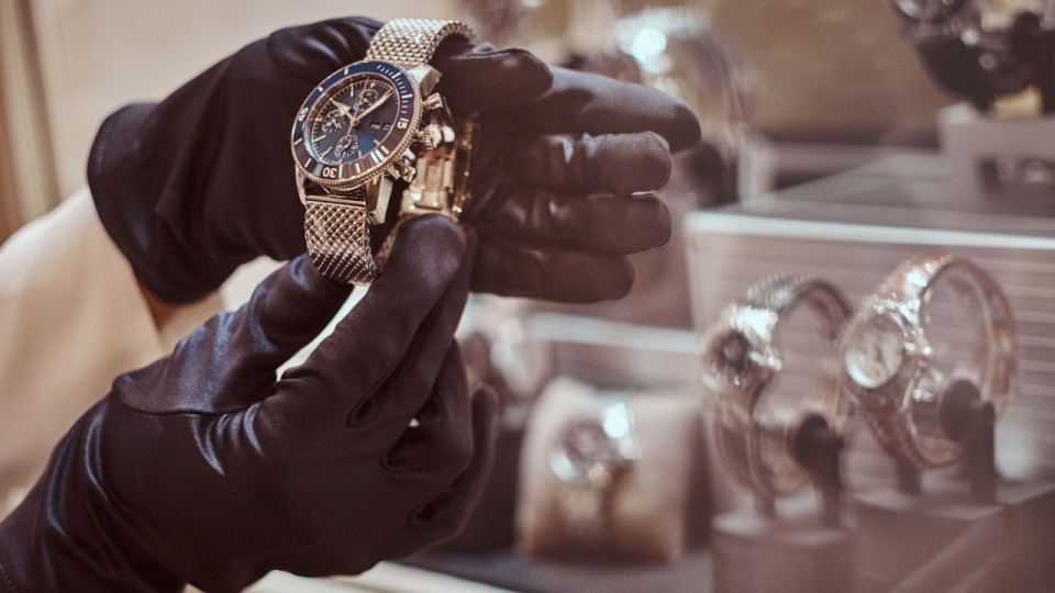 Vols de montres de luxe pr&egrave;s de Monaco : pr&egrave;s de 245 000 euros de butin en deux agressions