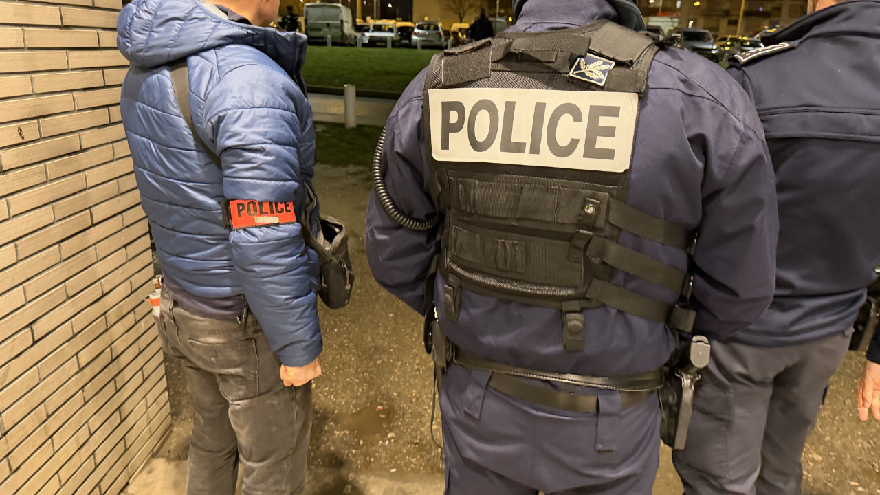Vallauris : un homme de 44 ans grièvement blessé au thorax, le suspect recherché